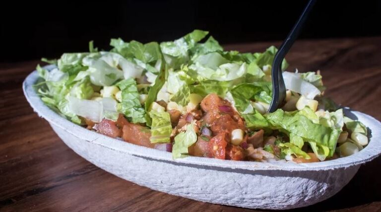 The Chipotle Steak Bowl That Left Reddit Disgusted
